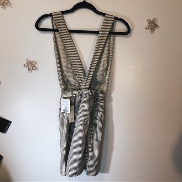 Dress 3/$30 - Picture 3 of 5